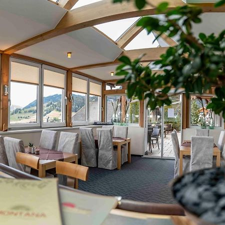 Hotel Montana Fiss Eksteriør billede