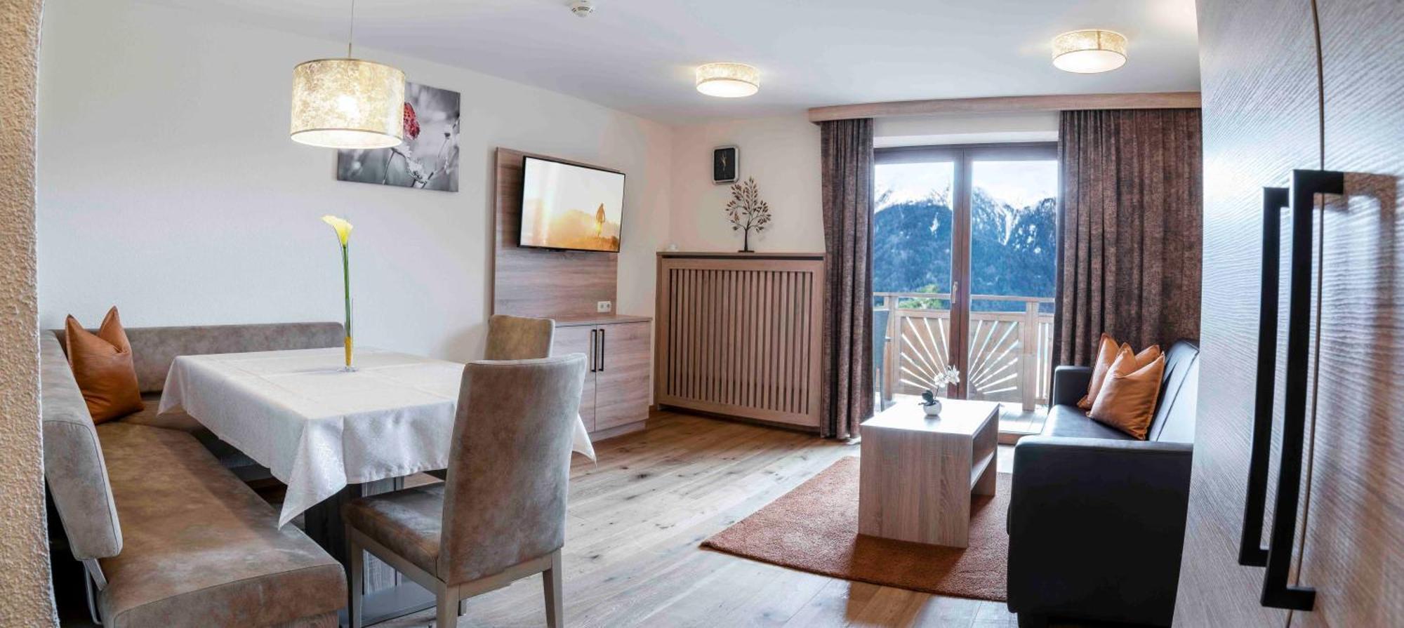 Hotel Montana Fiss Eksteriør billede