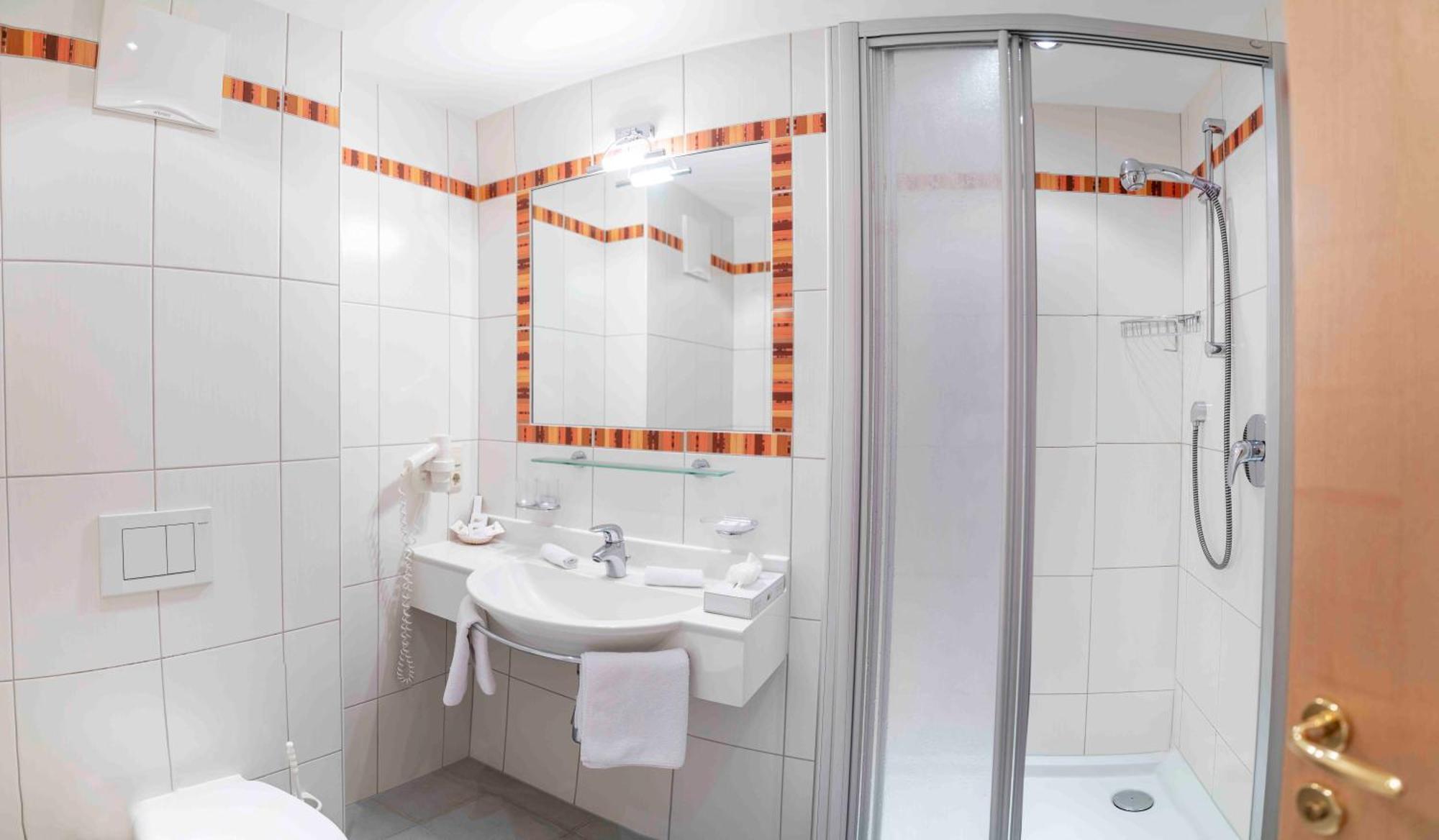 Hotel Montana Fiss Eksteriør billede